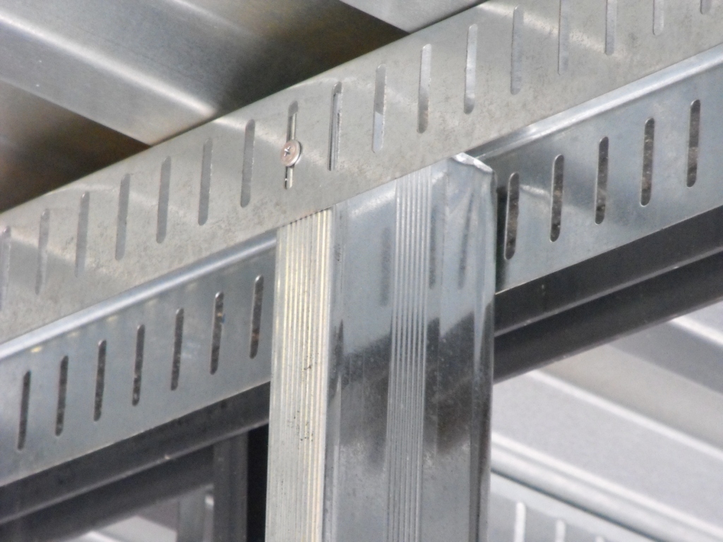 Slotted Deflection Track
